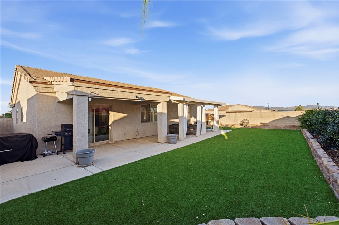 2808 E Punta Vista