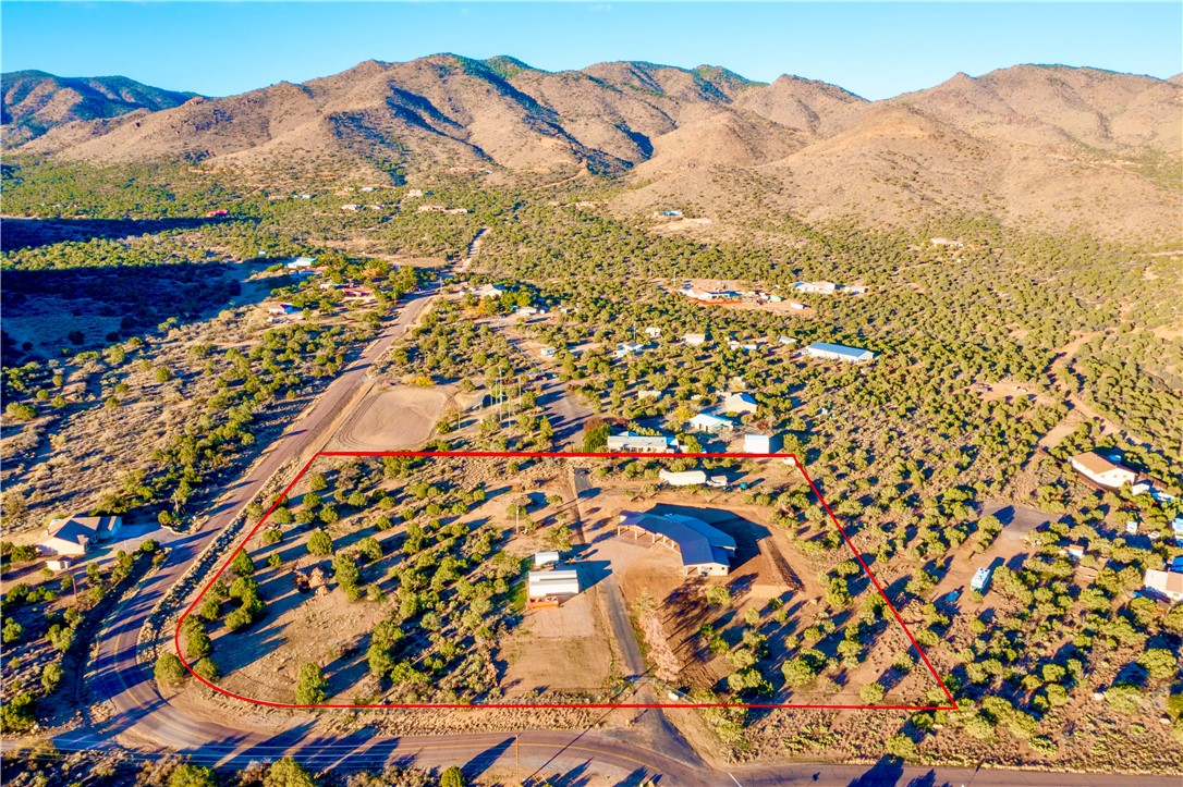 919 W Jordan Ranch Road