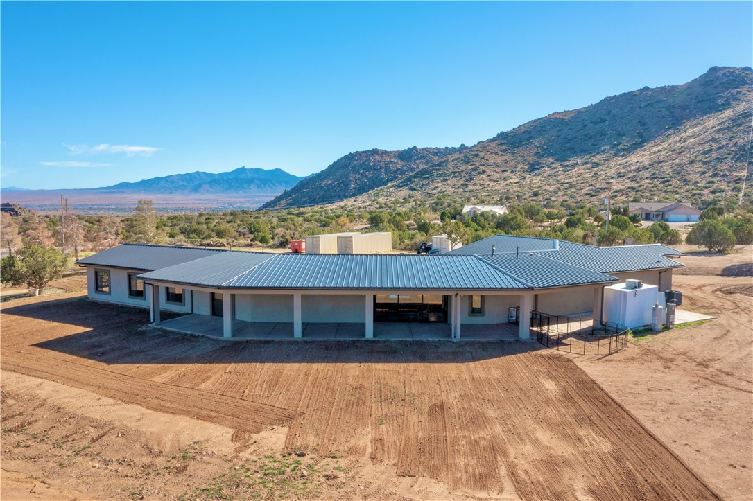 919 W Jordan Ranch Road