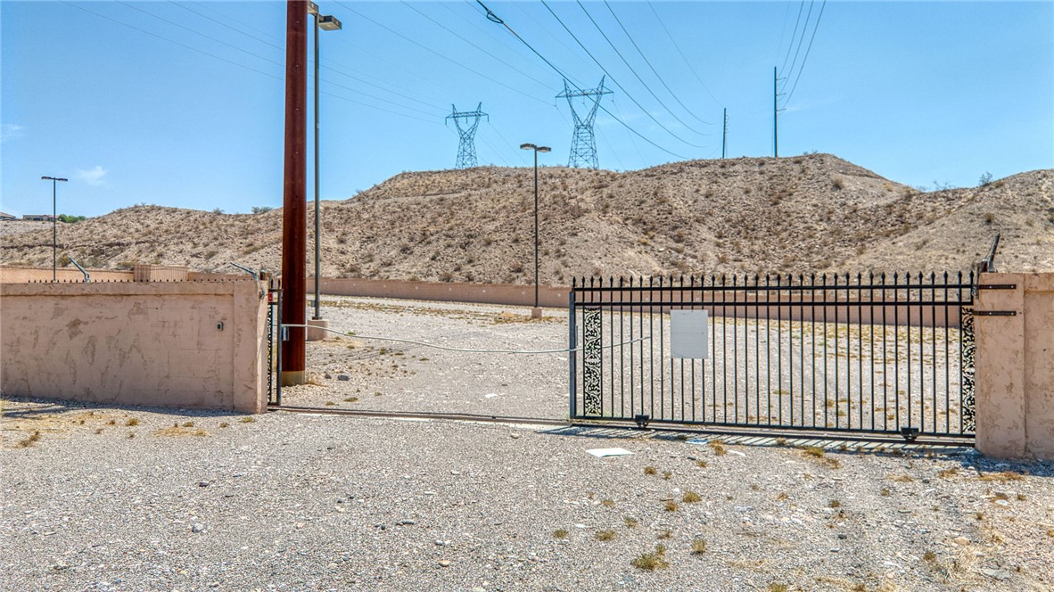 2620 Desert Foothills Boulevard