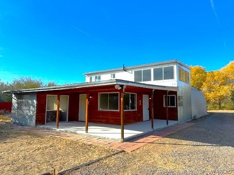 Featured picture for the property 011002