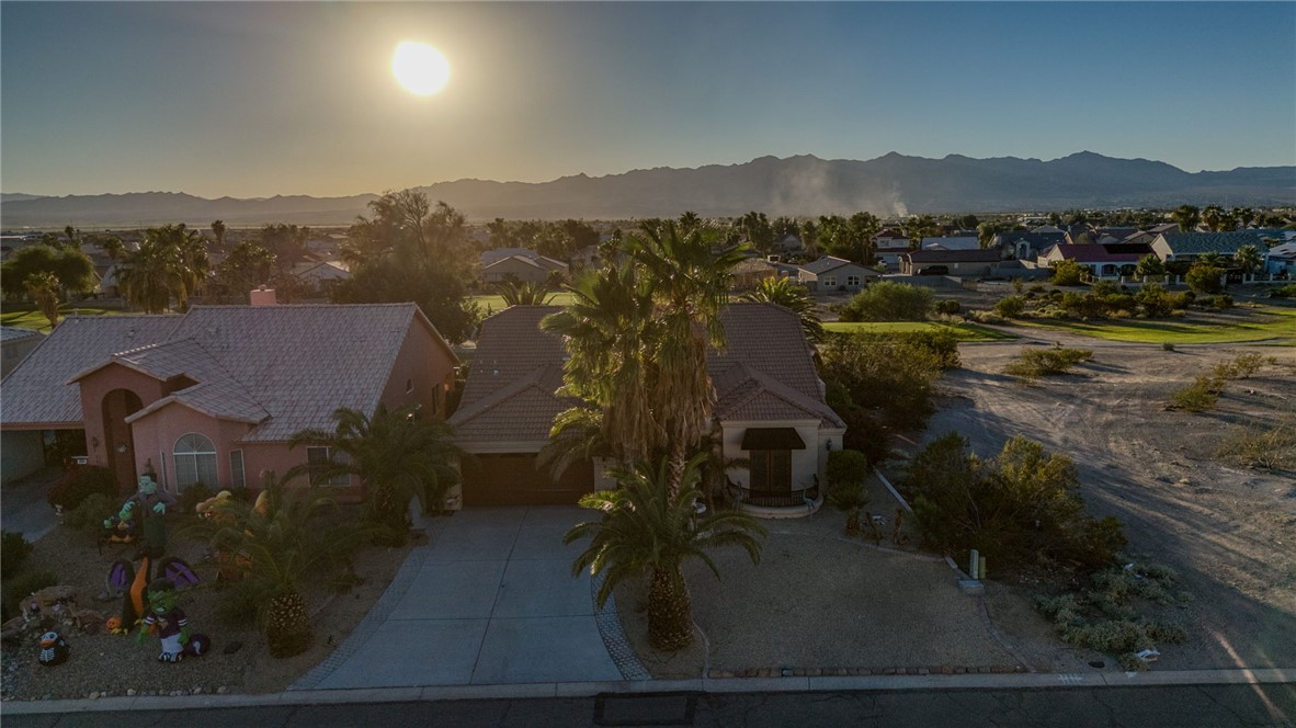 5643 S Club House Drive