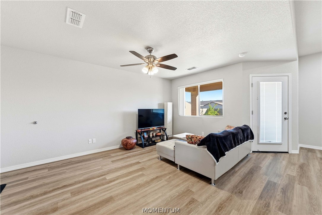 2910 E Colina Cerbat