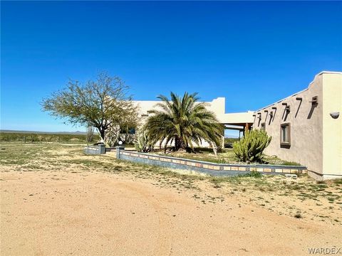 21477 S Sundance Kid Road Yucca AZ 86438