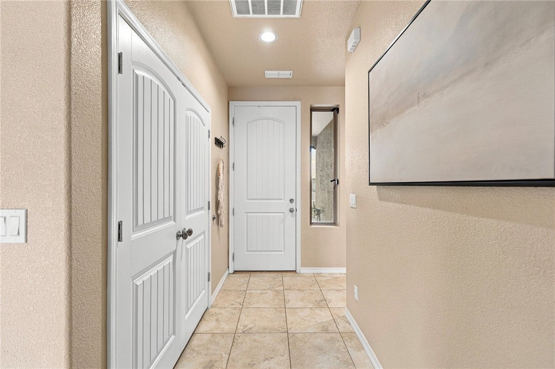 2673 E Punta Vista
