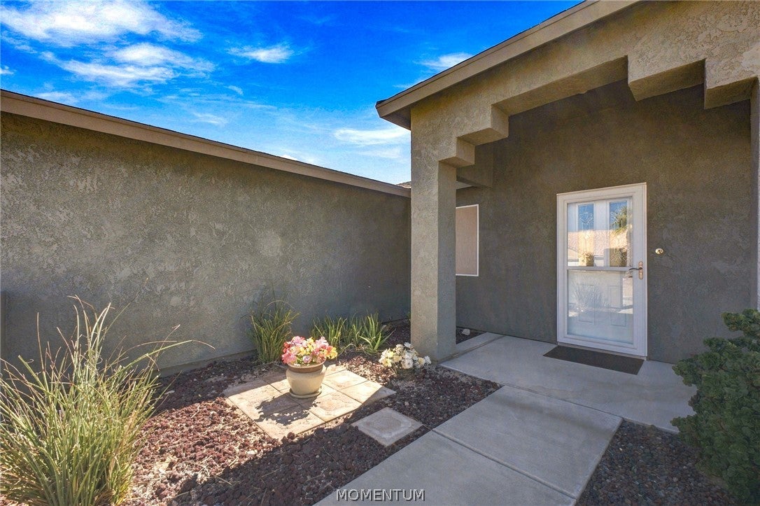 2434 Lake Ridge Avenue