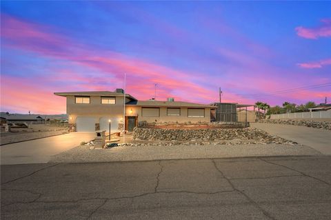 301 Farallon Drive Lake Havasu AZ 86403