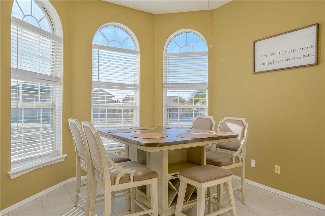 2977 La Paloma Drive