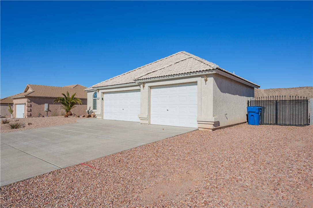 2977 La Paloma Drive