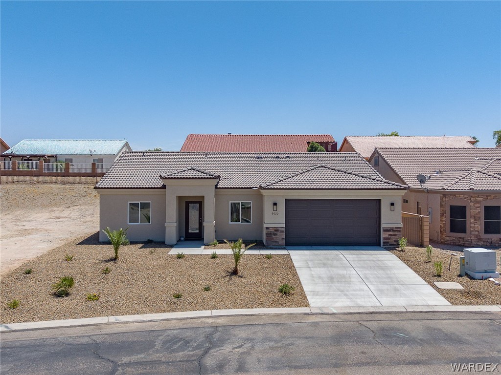 6020 S Bella Vista Drive