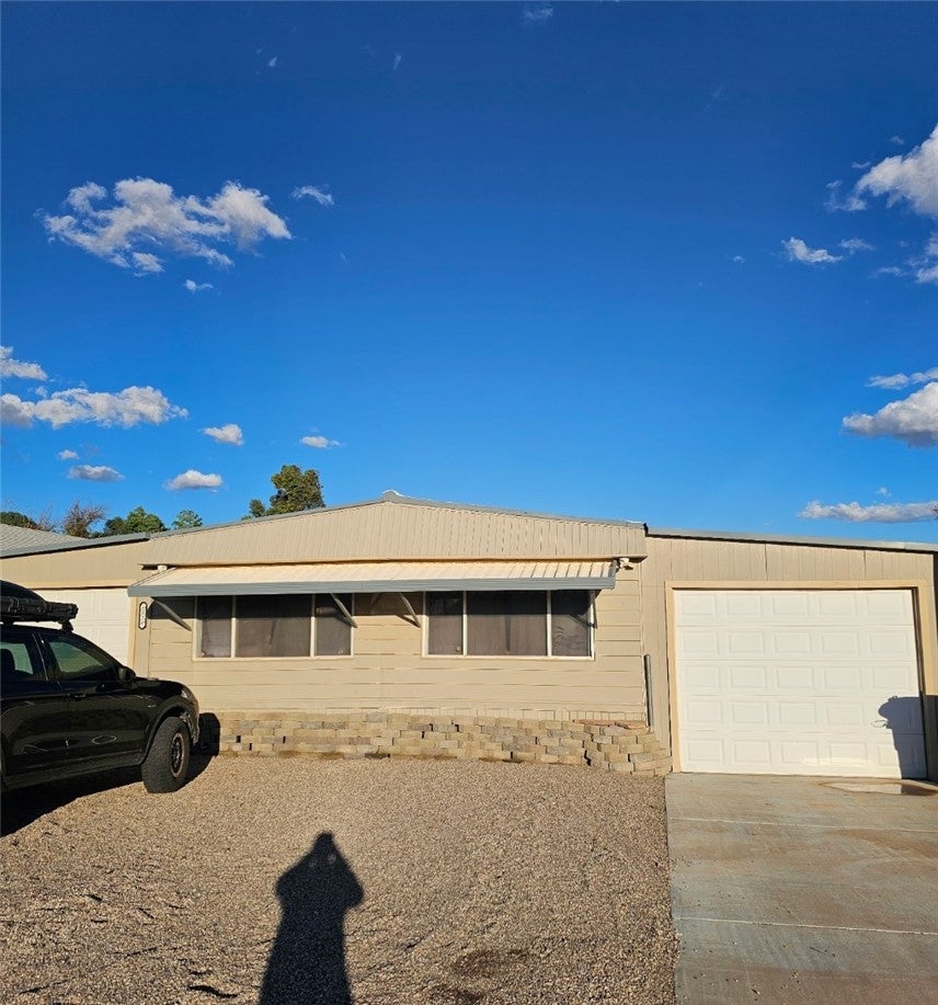8022 S Green Valley Road