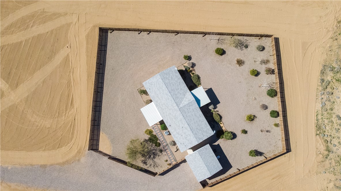 6015 W Collins Drive