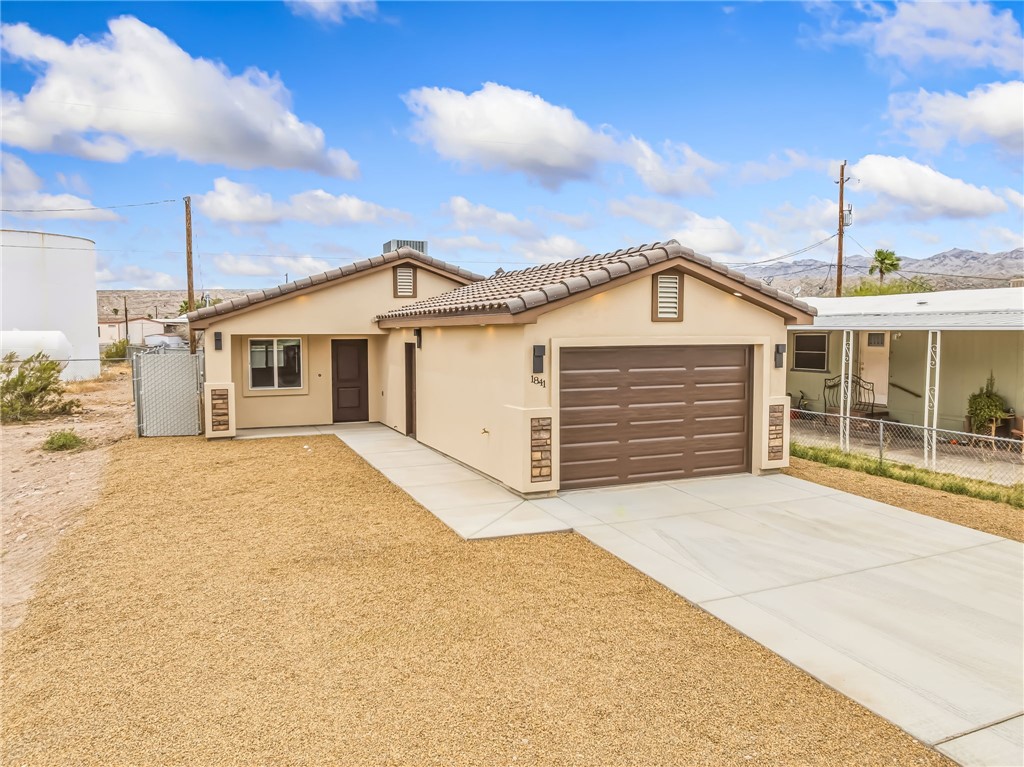 1841 Del Norte Drive