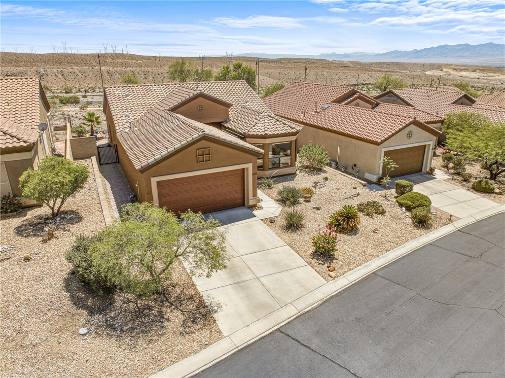 2832 Esmerelda Drive