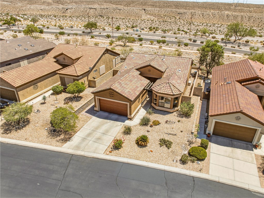 2832 Esmerelda Drive