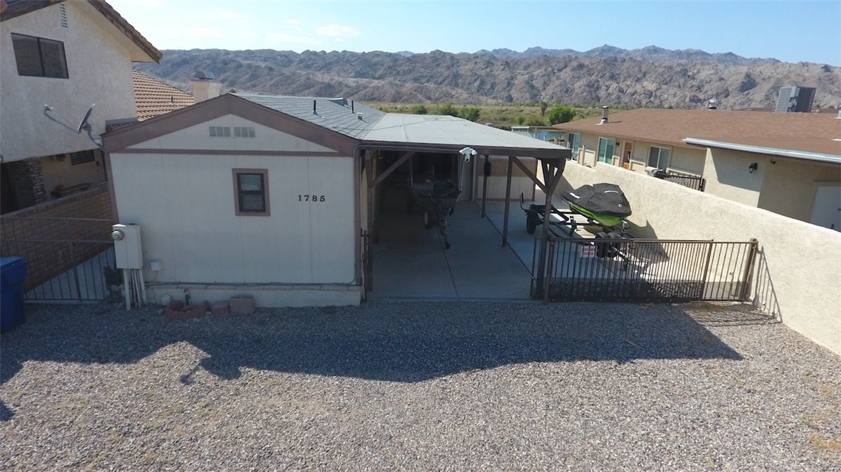 1785 Riverside Drive