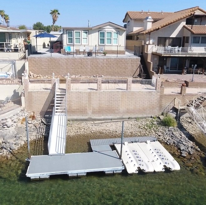 1785 Riverside Drive