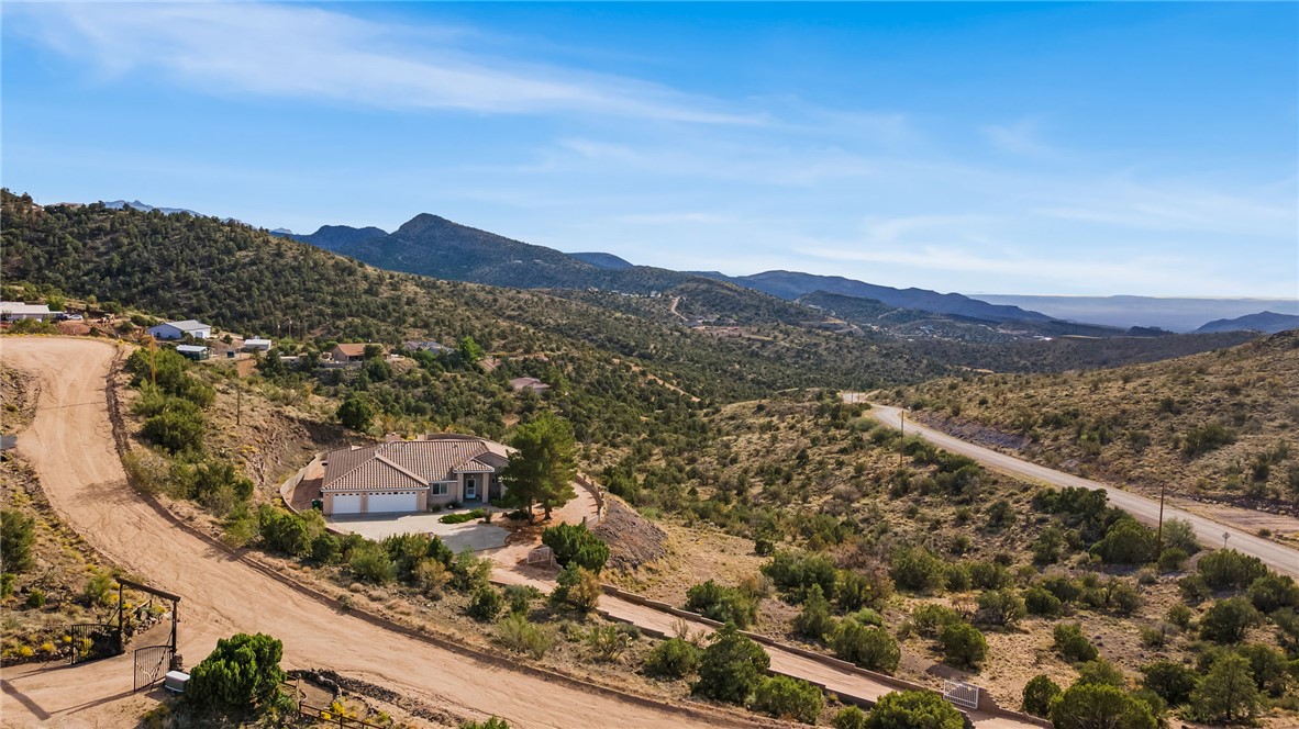 4700 E Skyline Circle