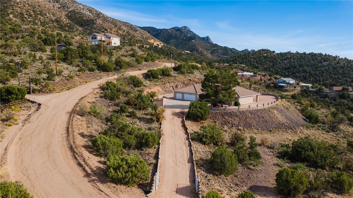 4700 E Skyline Circle