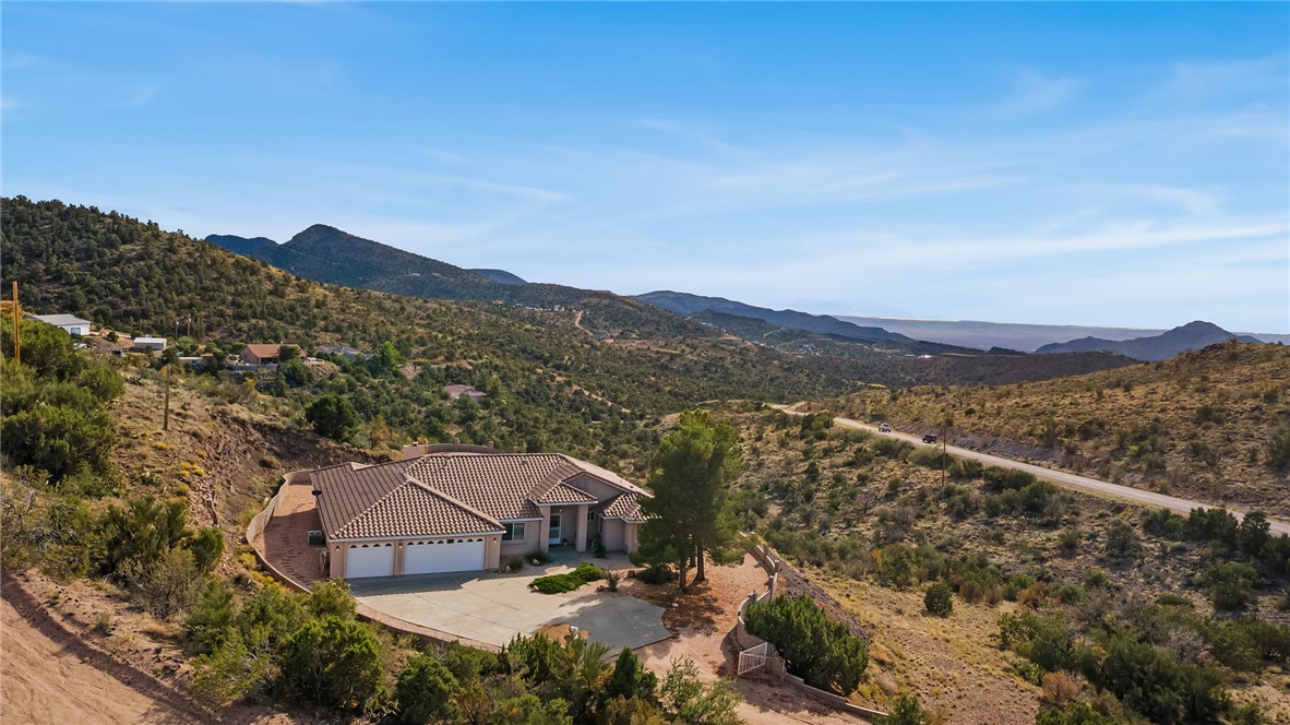 4700 E Skyline Circle