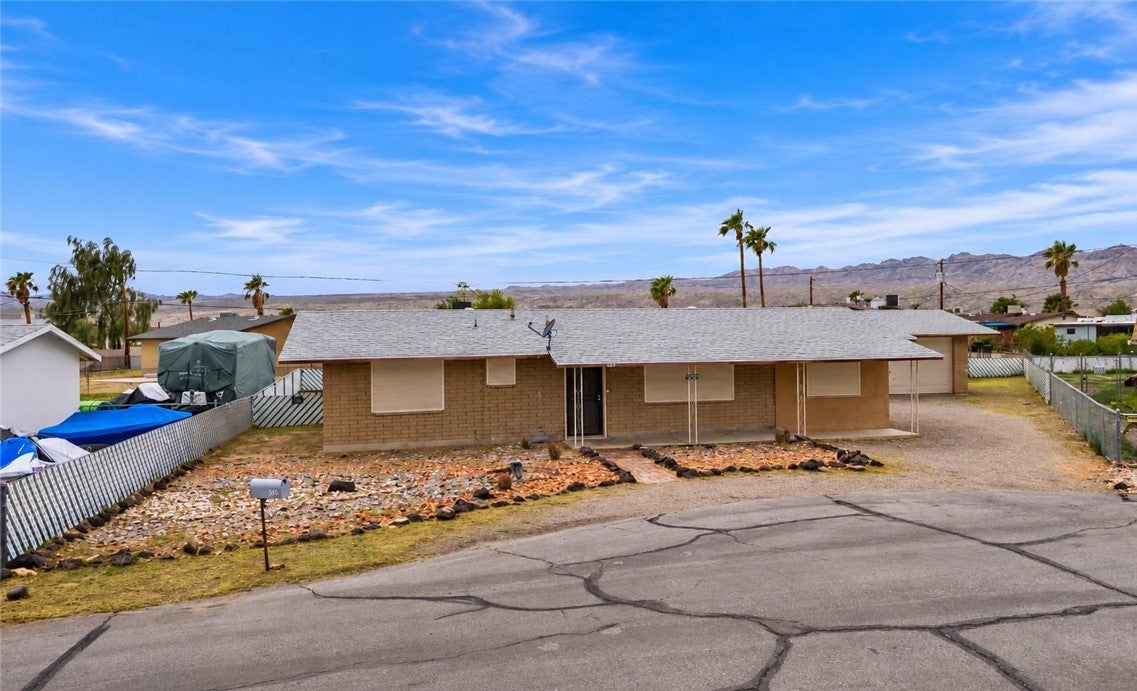885 San Juan Circle