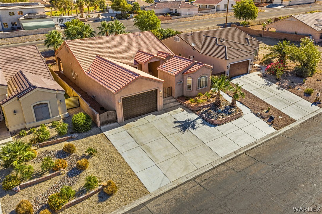 2213 E Bella Vista Drive