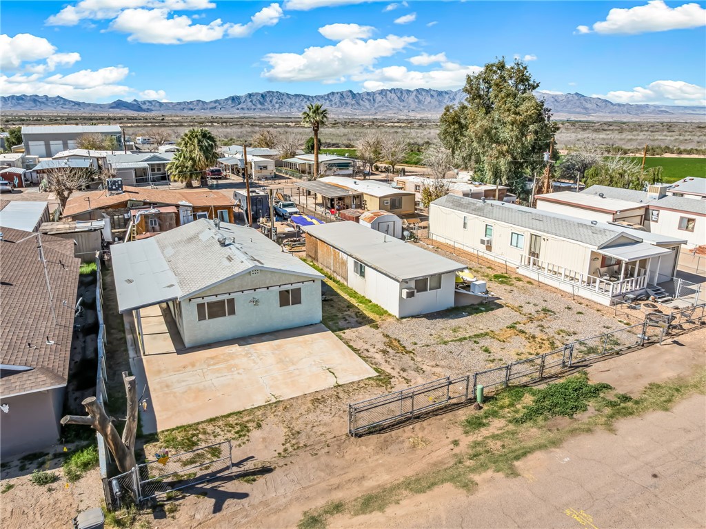 7825 S Whitewing Drive