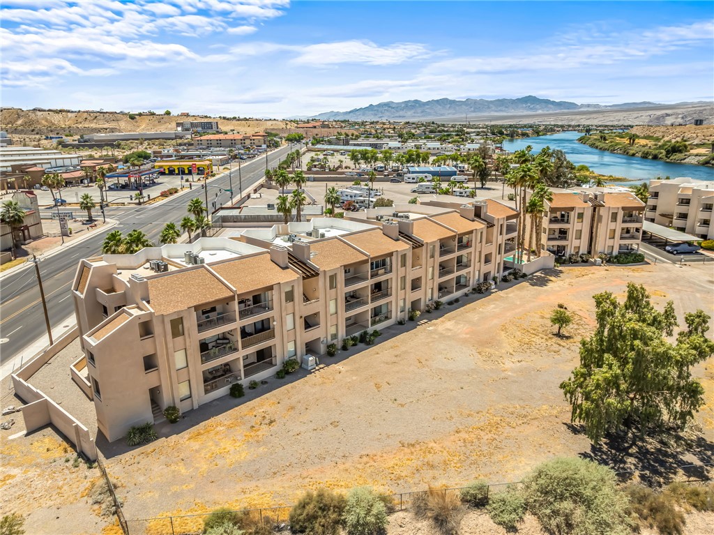 1611 Highway 95 A303