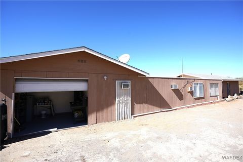 A home in Dolan Springs