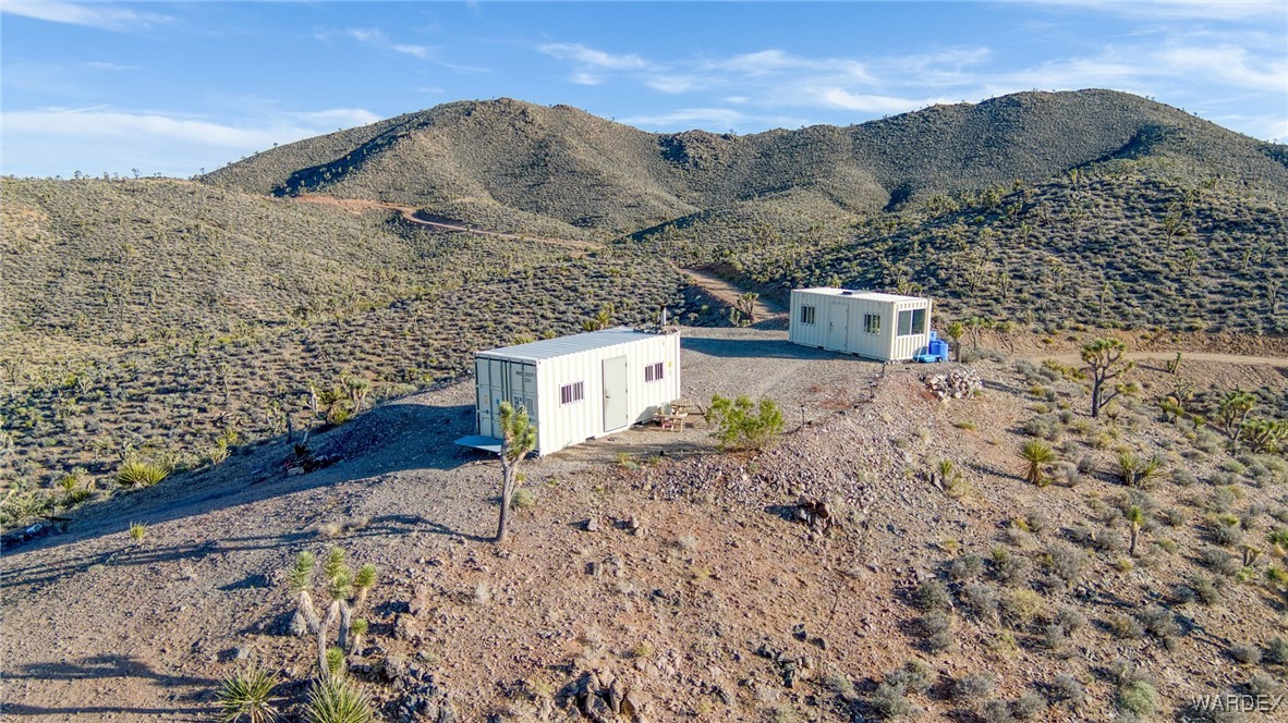 329-10-003 N Seclusion Avenue