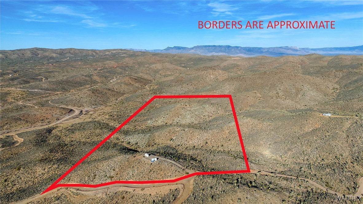 329-10-003 N Seclusion Avenue