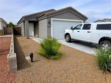 3561 N Adams St. Kingman AZ 86409