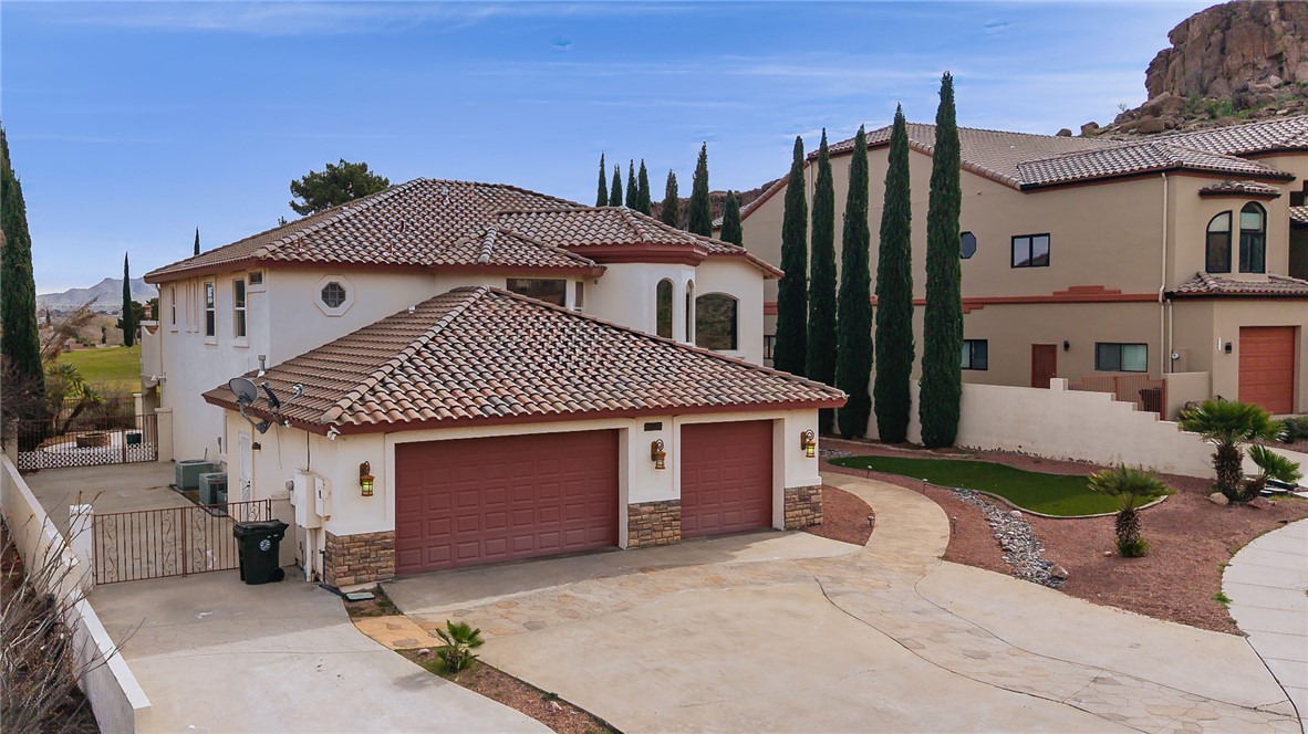 619 Country Club Court