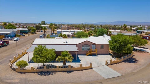 Featured picture for the property 015843
