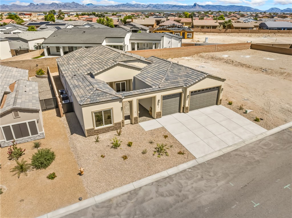 5546 S Declaration Avenue