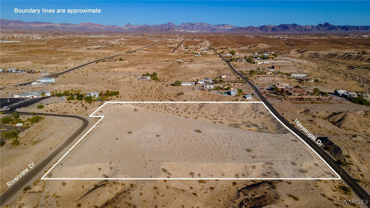 1707 E Havasupai Drive