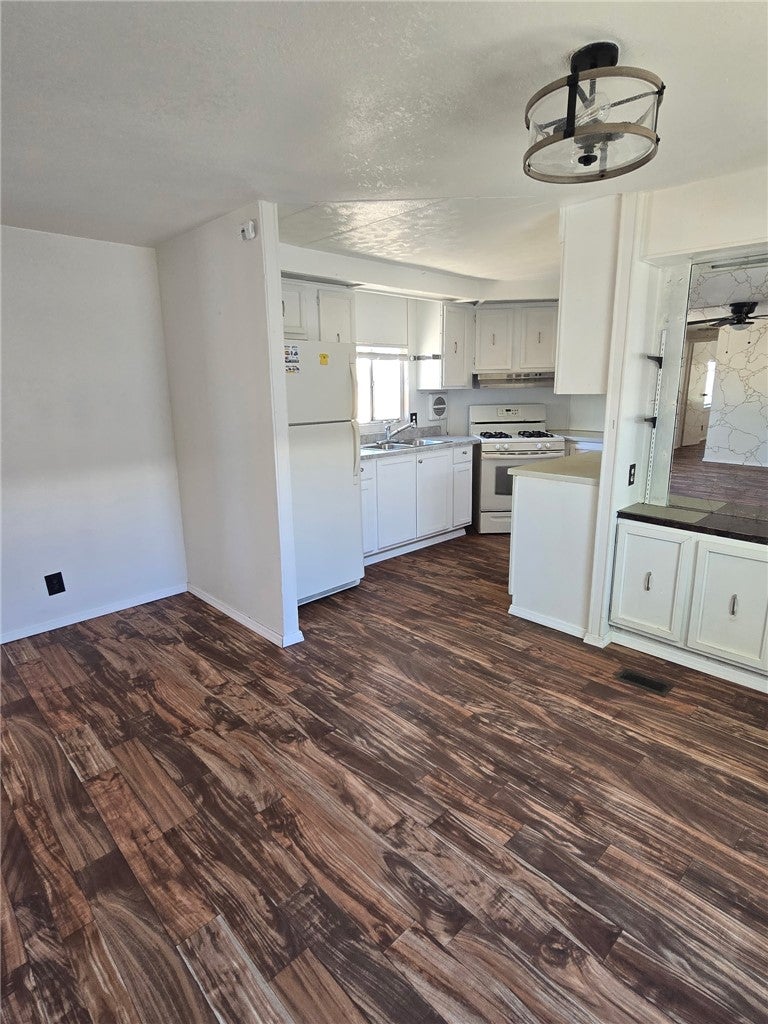 2445 Detroit Avenue 38