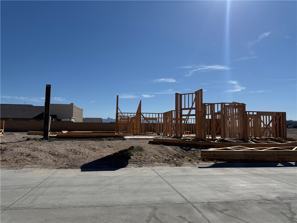 6116 S Trailblazer Avenue