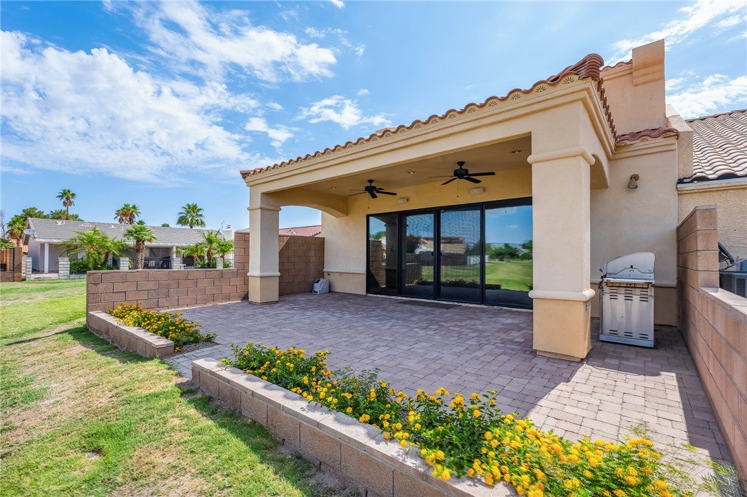 2871 Country Club Drive