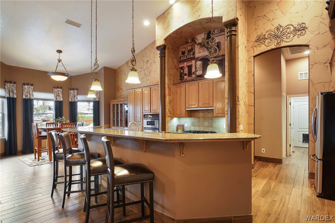 2195 Jamaica Boulevard