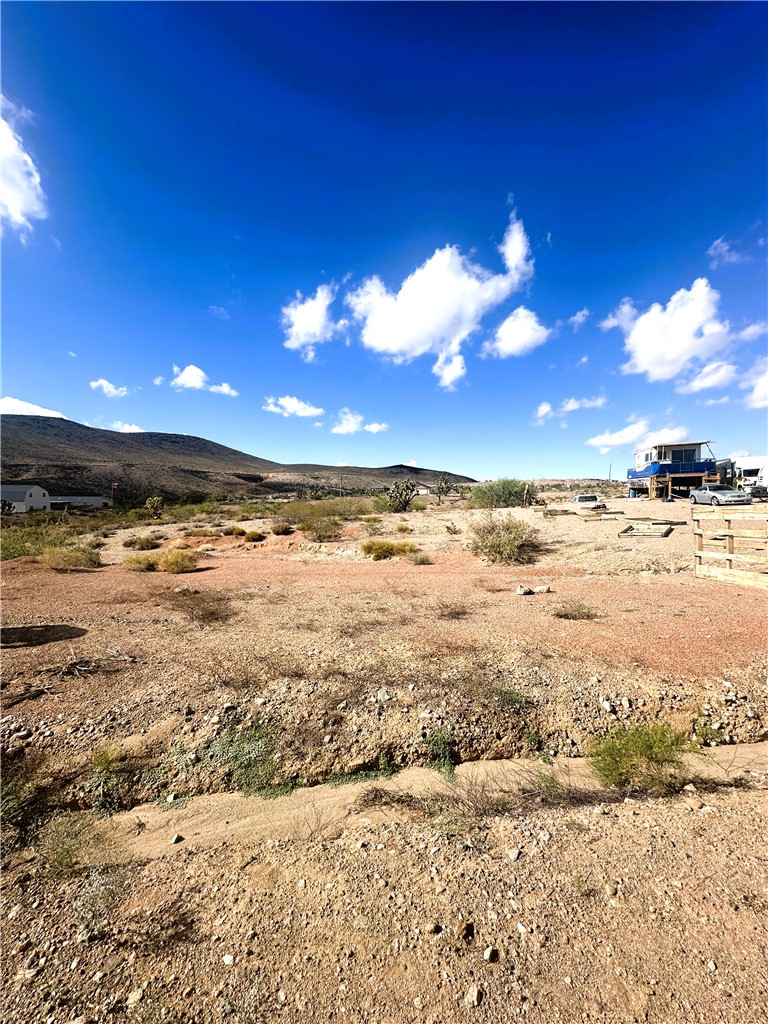 21037 N Spear Boulevard