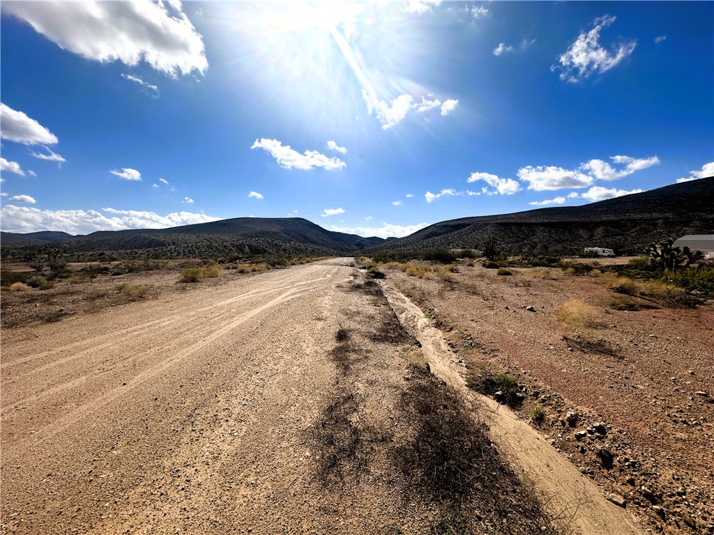 21037 N Spear Boulevard