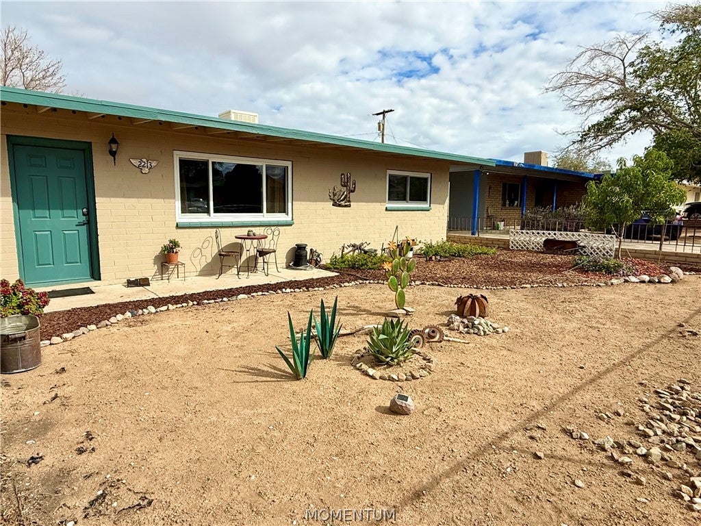 2213 Lucille Avenue