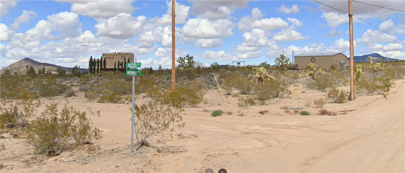 1716 N Mirimar Drive