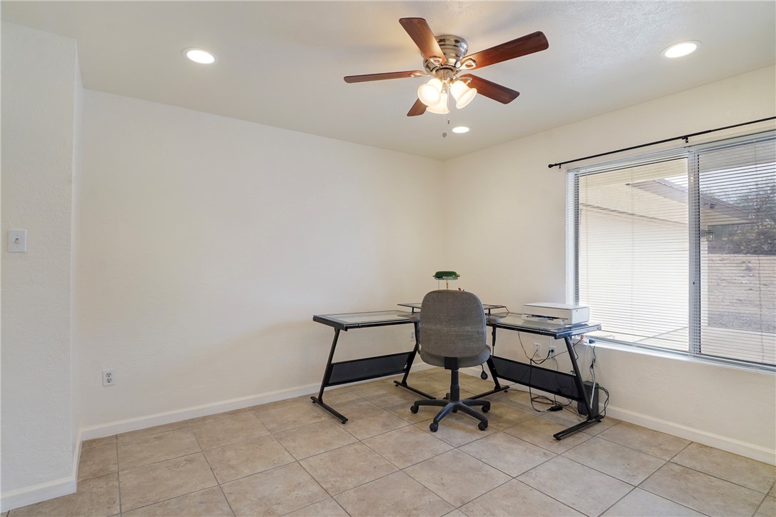 3101 Larkwood Avenue