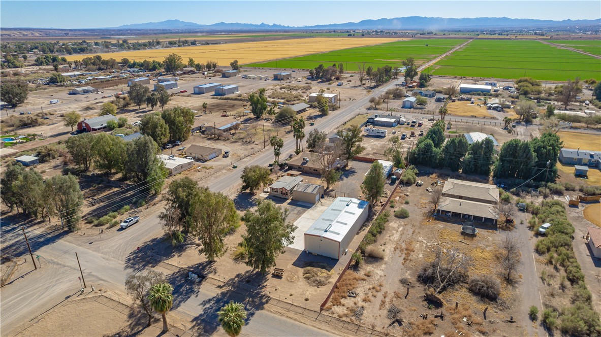 8893 S Calle Del Media