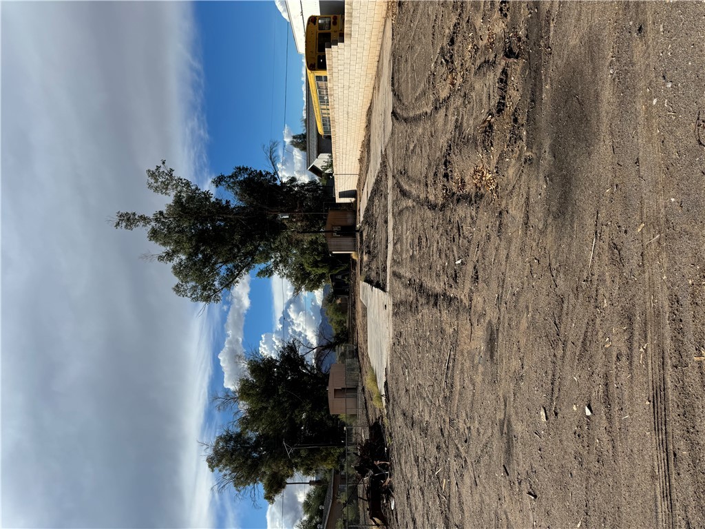 10561 S Fremont Road