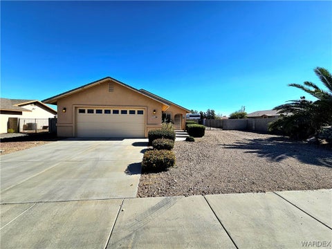 Featured picture for the property 008003