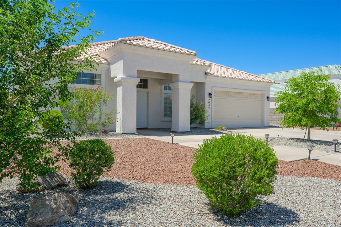 2044 E Los Lagos Drive