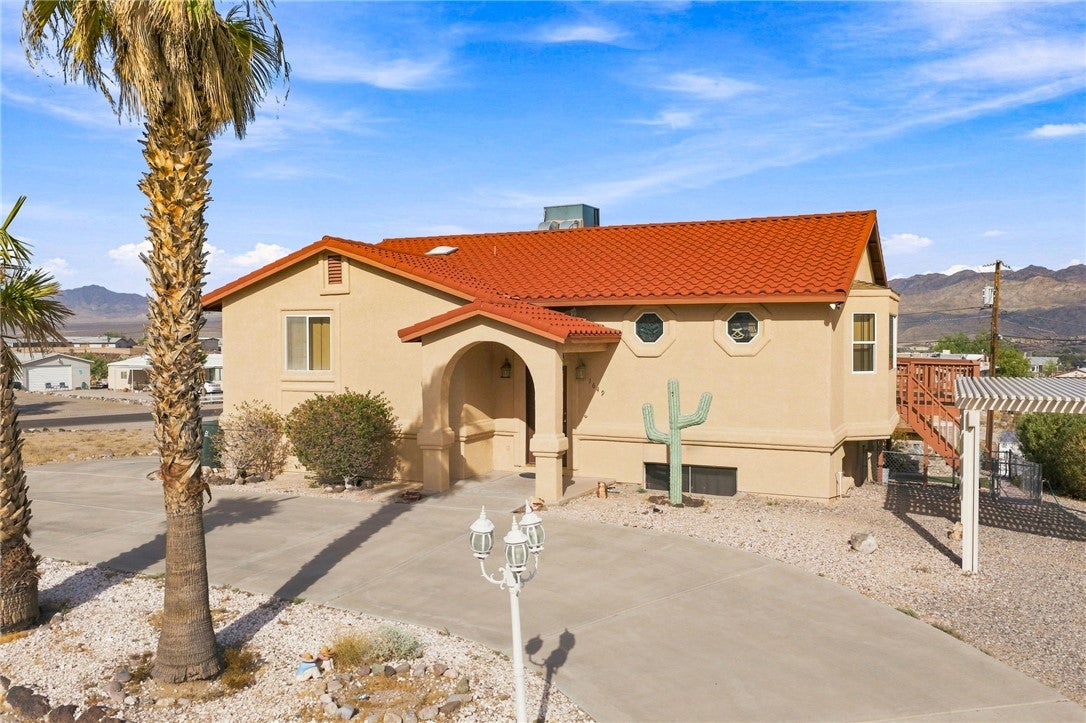 1649 Alta Vista Road